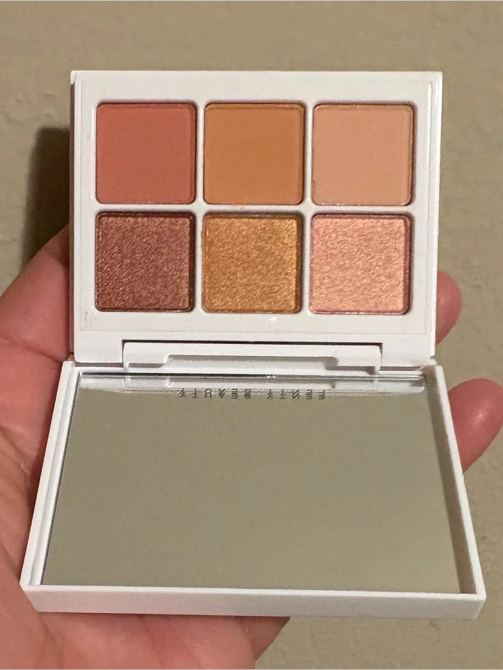 Fenty Beauty Snap Shadows Eyeshadow Palette —5 PEACH 🍑 Brand New Never Used.
